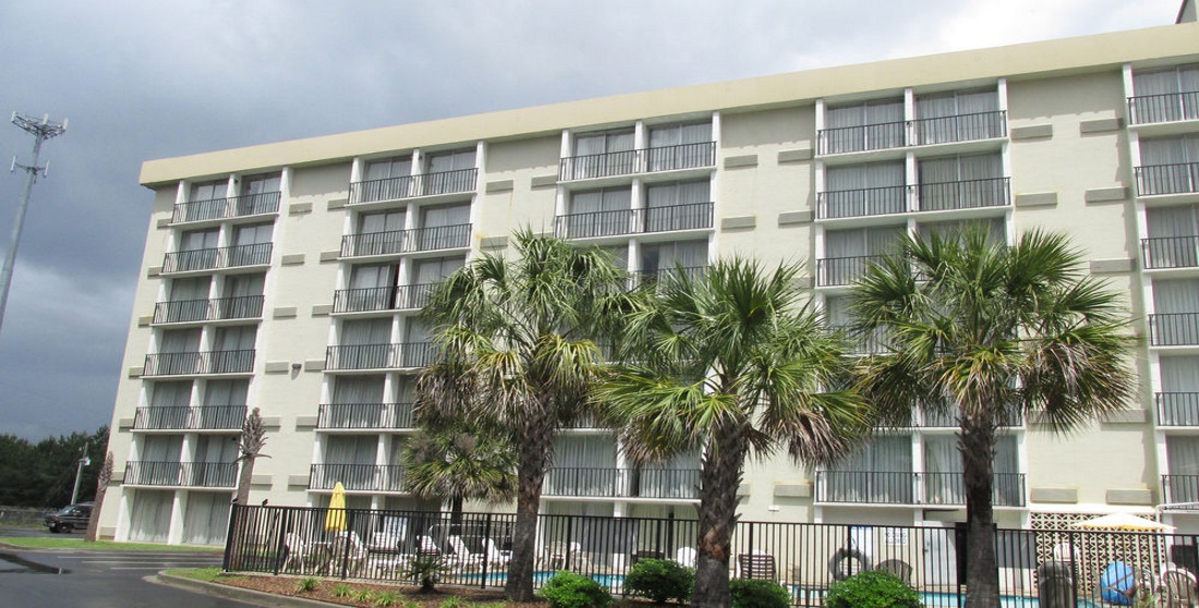 Charleston Grand Hotel - Exterior-2